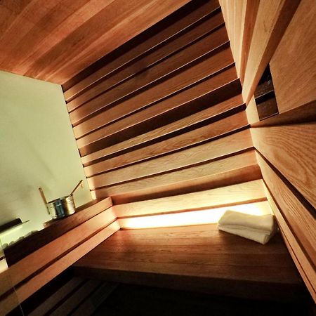 Hotel Touring Wellness & Beauty フィウッジ エクステリア 写真